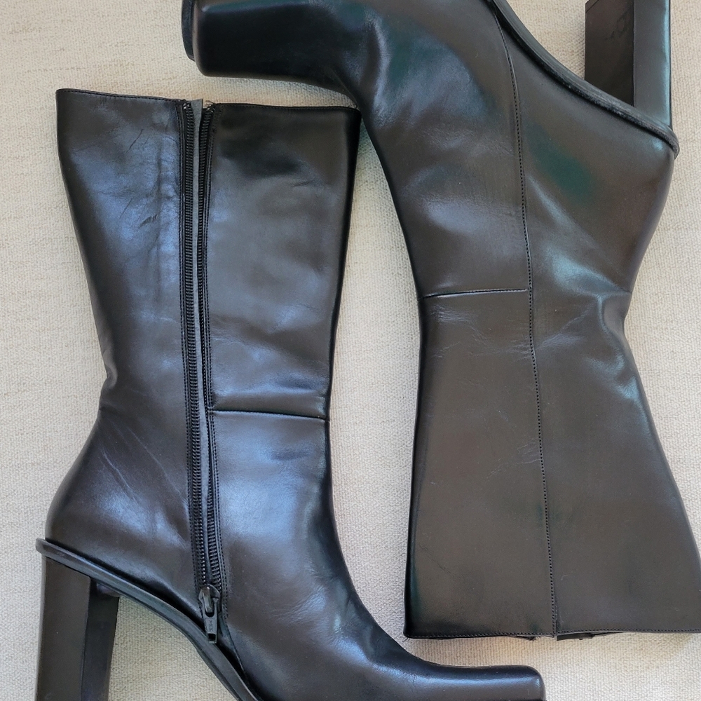 Roberta Venturi black leather boots,  sz 10